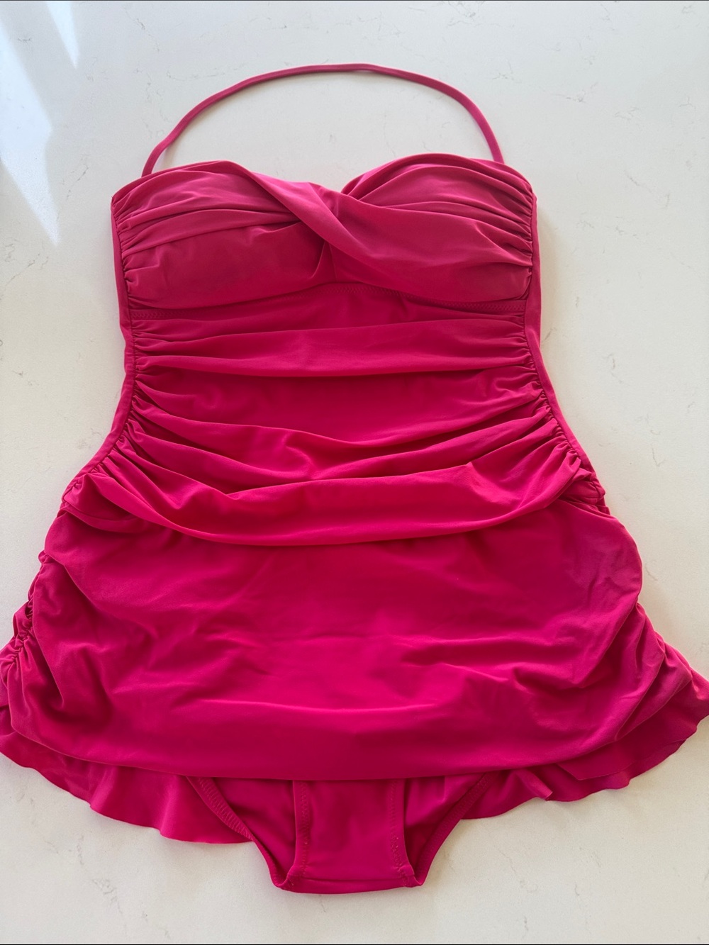 Nordstrom's Profile Magenta Ruched Strapless Swim dress Size: 10 NWOT